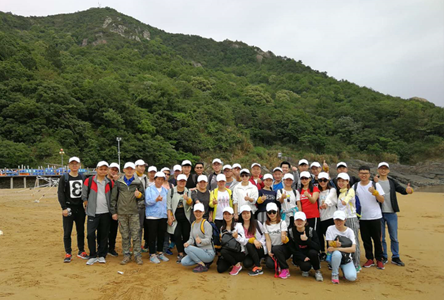 杏彩体育
 地暖 徒步 登山